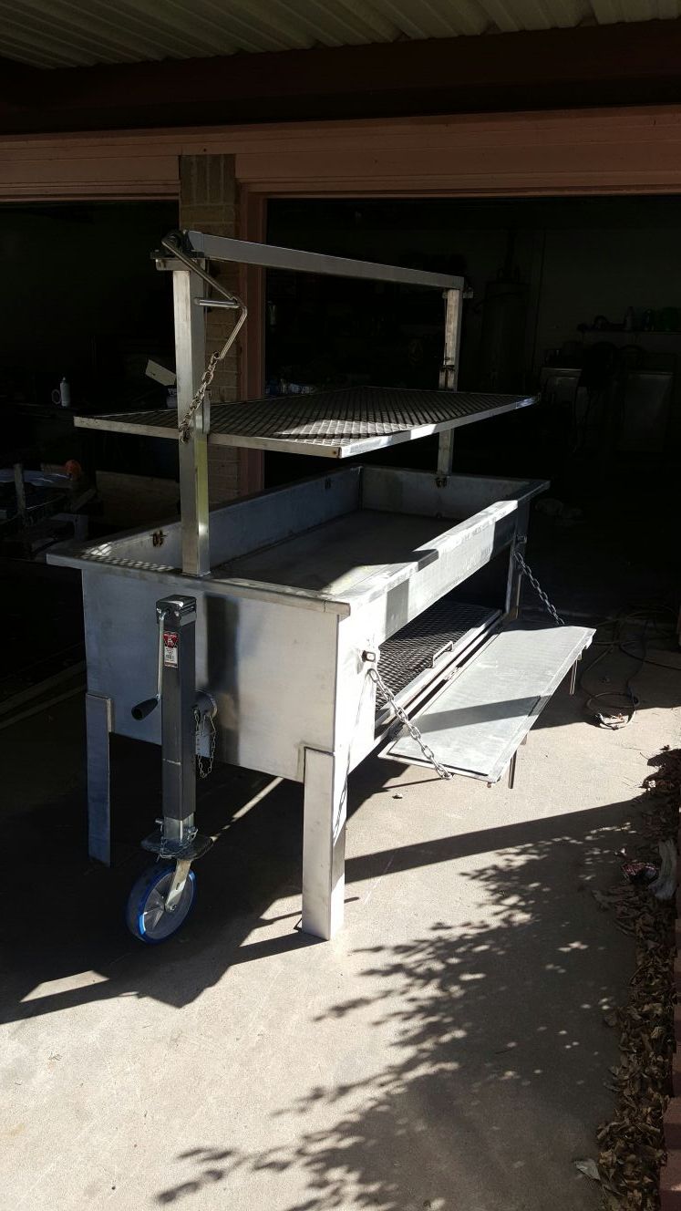 Bbq pits Lawn & Garden