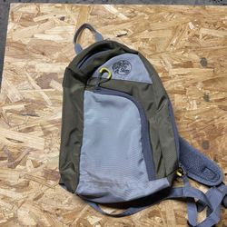Bass Pro Sling Pack