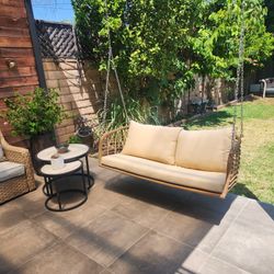 Outdoor Hanging Swing