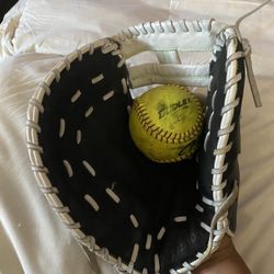 Easton 1st Baseman Glove