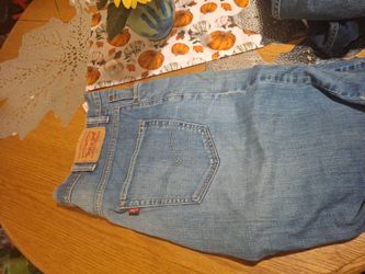 Levi shorts
