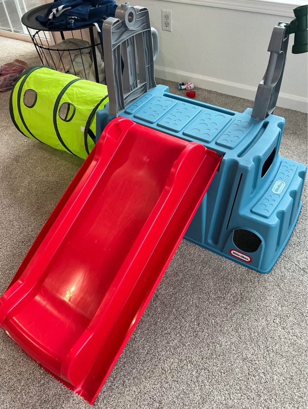 Little Tykes Easy Stair Climb And Explore