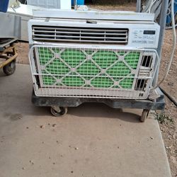 12ooo BTU Window Or Shop Unit Has Remote LG Brand And Digital Comes With  Filters Good 110 Volt Power A/C