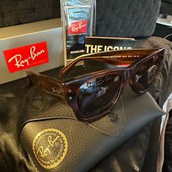 New RayBans - Box, Pouch Cloth All Included
