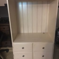 Cottage Retreat Youth TV Armoire