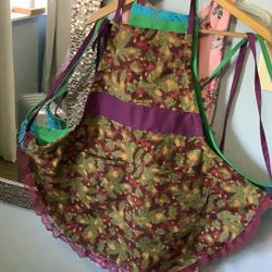 Apron’s For 5$ Each Good For Christmas Gift 