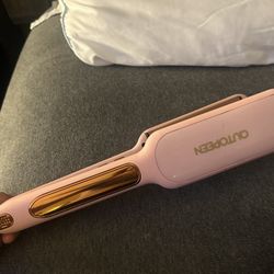 Pink Hair Straightener