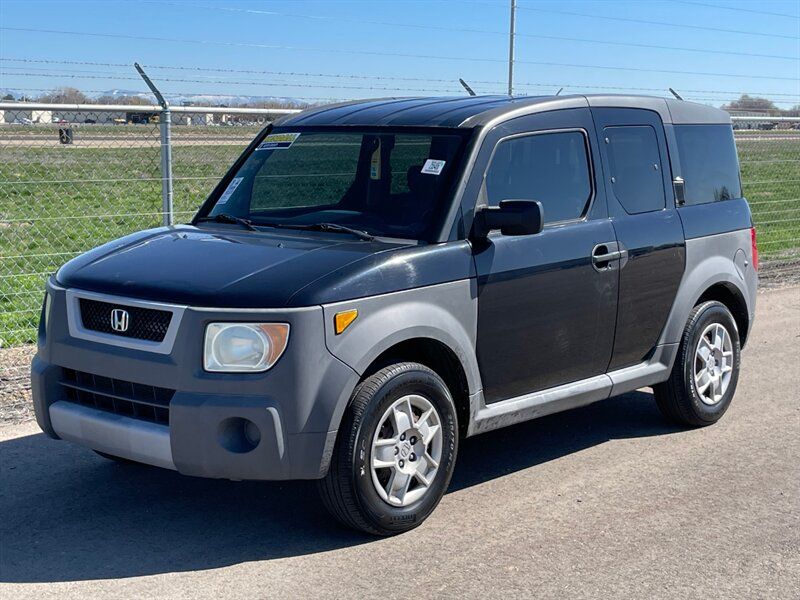 2005 Honda Element LX