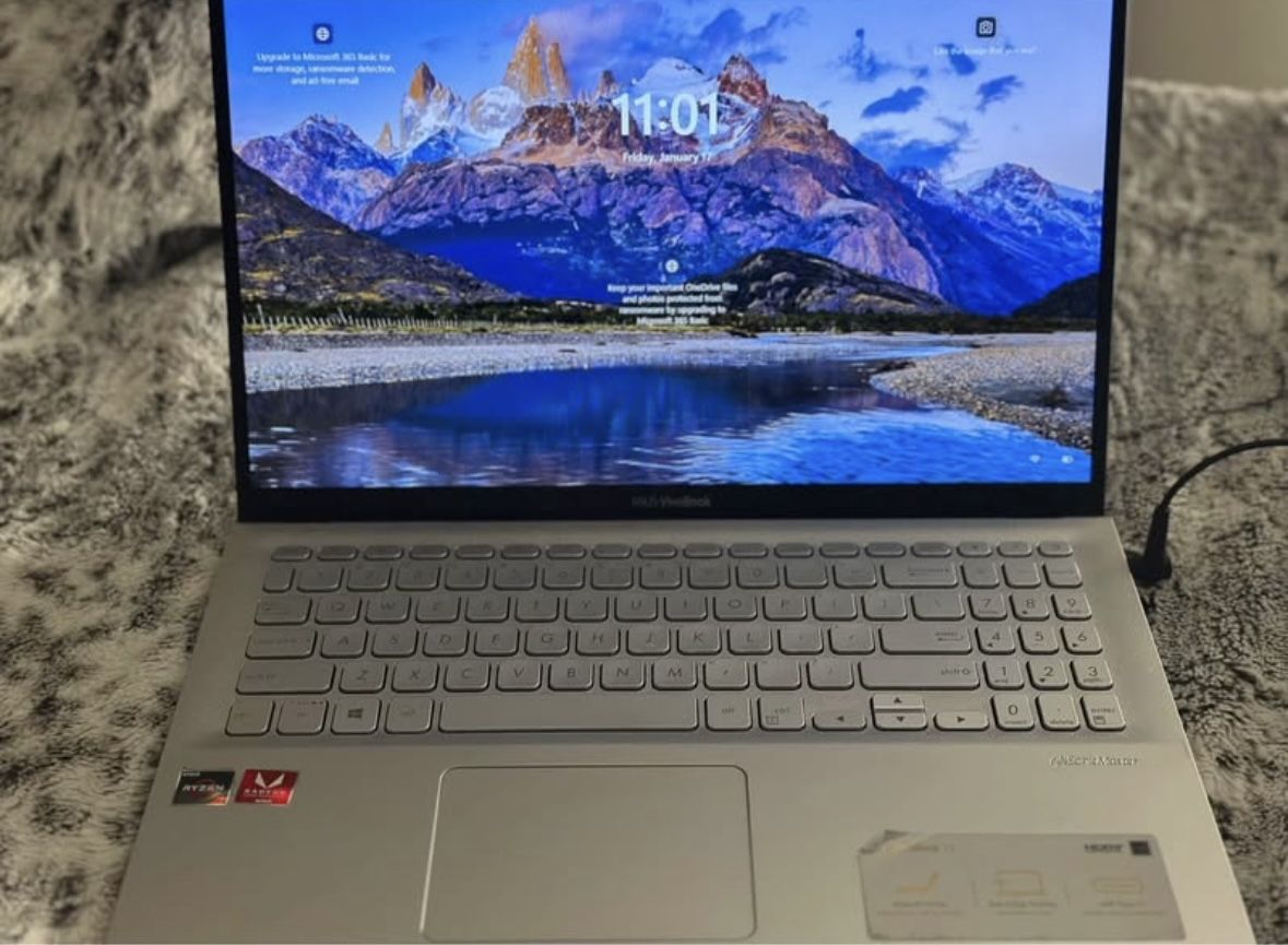 Asus Vivobook 2020