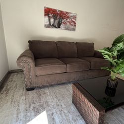 Classic Brown Fabric Sofa – Excellent Condition