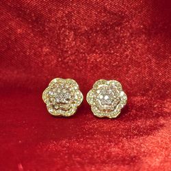 10k Yellow Gold Diamond Flower Earrings 0.59 ctw