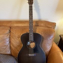 Art And Lutherie Acoustic Guitar