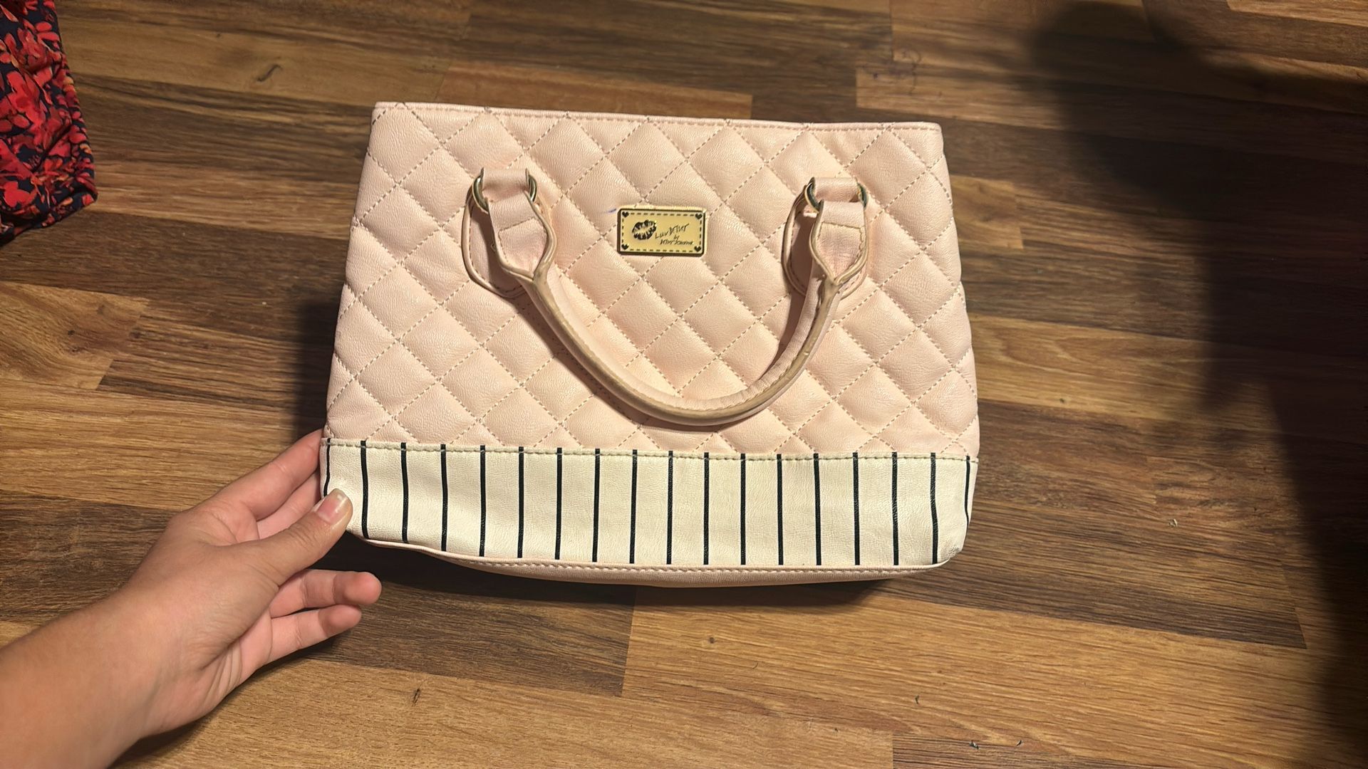 LOVE BETSEY BAG 