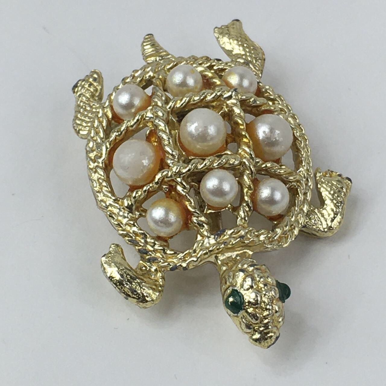 TURTLE BROOCH 