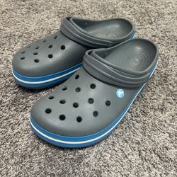LIKE NEW CROCS – Men’s Size 13