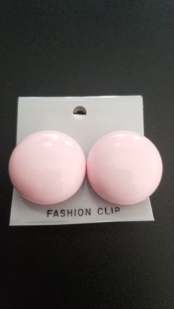 Fashion clip on earings