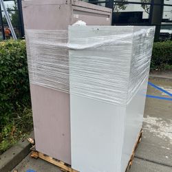 Free file Cabinets 