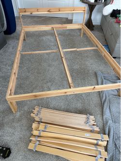 Full bed frame