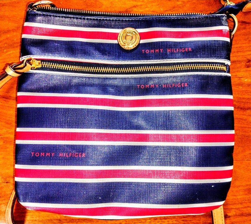 Tommy Hilfiger Cross Body Bag