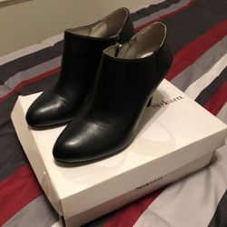 Style & Co Booties Size 8