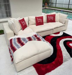Beautiful Modular "Cloud” Sectional Sofa + Ottoman. (DELIVERY AVAILABLE).