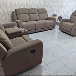 Modern sectional sofas!  More Inventory and Special Deals at BetterHomeFurnitures.com! 