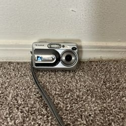 Digital Camera