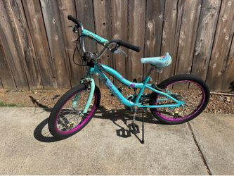 Girls 20" Schwinn Deelite Bike