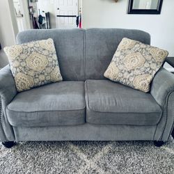 Matching Sofa and Loveseat Set