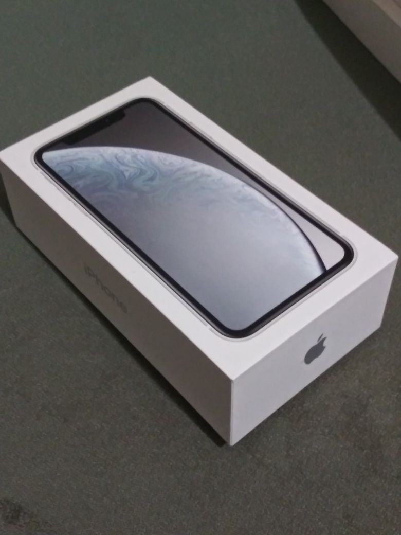 Iphone xr new in box silver