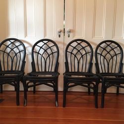 Set a four vintage bamboo chairs/no seats