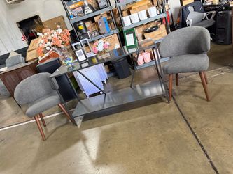 Big sales 1541 w embassy st Anaheim ca 92802
