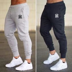 Yankees Joggers New  Large 