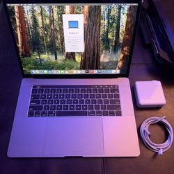 APPLE MACBOOK PRO INTEL i7 32GB RAM 256GB SSD TOUCHBAR 15.6” SEQUOIA MAC OS 
