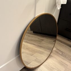 Gold Round Mirror 29.5"
