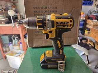 Dewalt 20v Drill XR With Battery