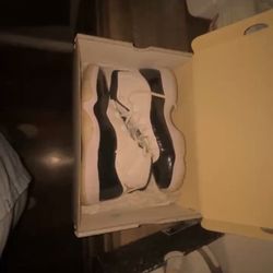 Jordan 11s 