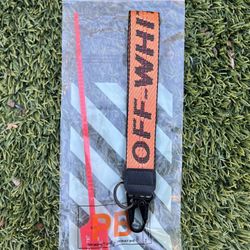 Off White Keychain Orange 