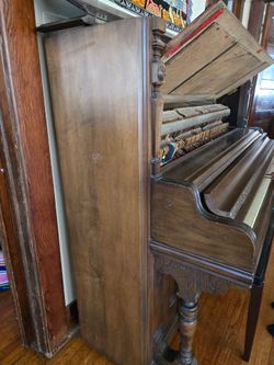 Leland Piano