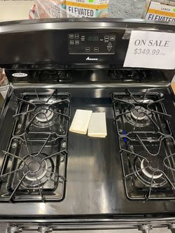 Gas Stove By Amana 