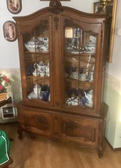 1900/1920’s French Provincial Oak Dining Room Set 
