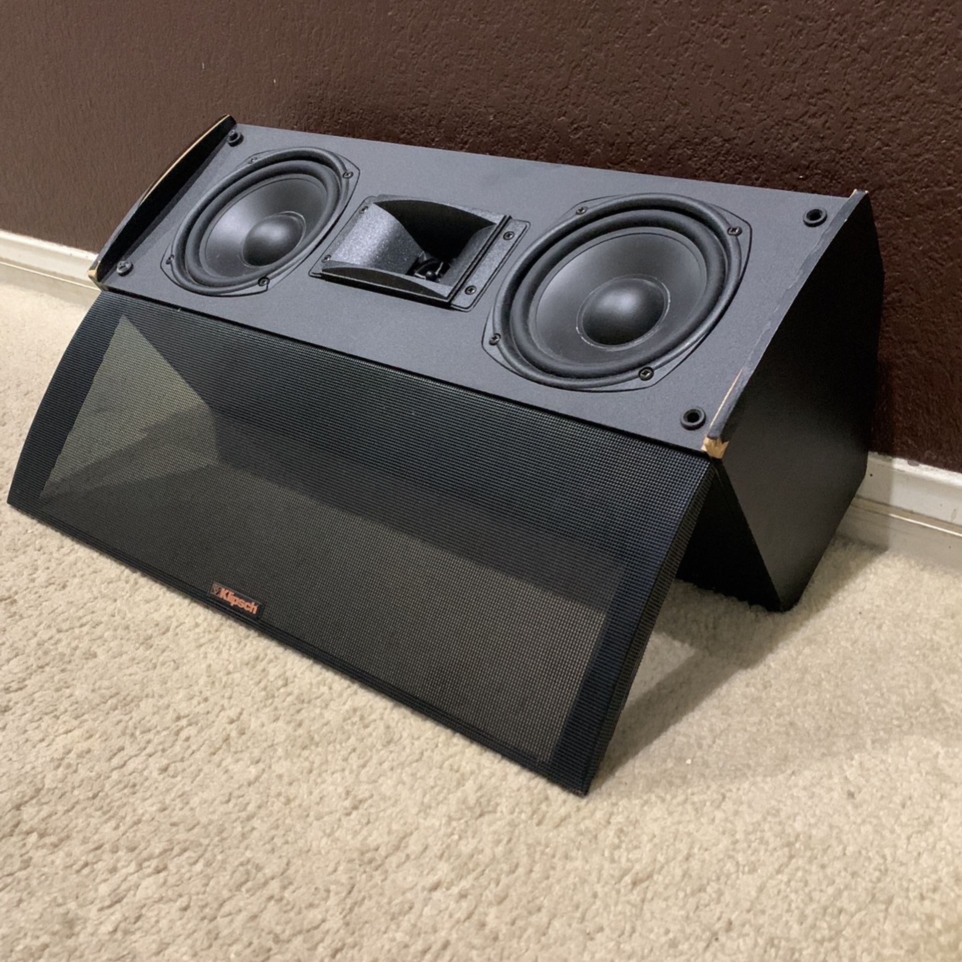 KLIPSCH SPEAKER (HUGE DEAL)