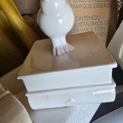 Ceramic Birds Book Shelf Ends