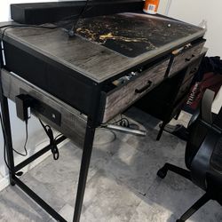 Computer Desk With 5 Drawers, Power Outlet USB Charging Port