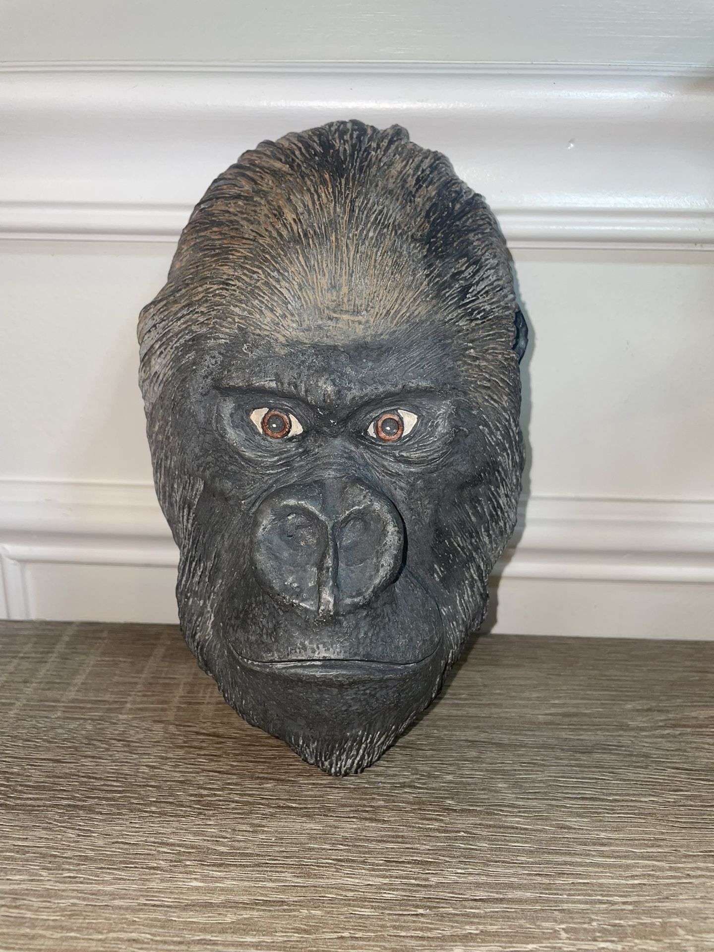 Jojo Wild Things Stone Detailed Gorilla Ape Head 8.5”Sculpture Wall Hanging(#19)