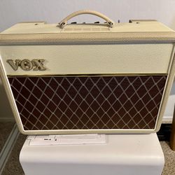 Vox AC10C1 Guitar Amp (limited edition color)