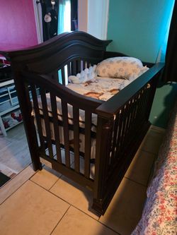 Solid wood Crib