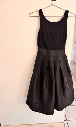 Small young teens black dress