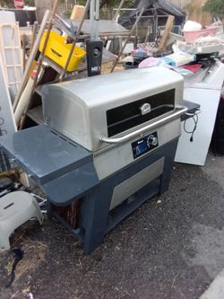 Pellet Grill Works Good