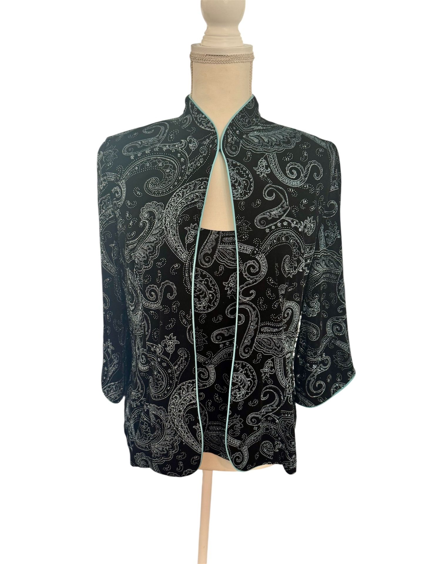 Alex Evenings Black & Blue With silver Highlights Paisley Jacket/Shirt set